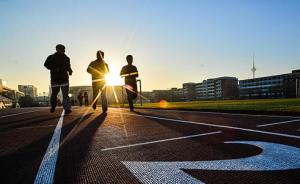 高校跑步APP引发师生对立：强制锻炼，加深对跑步的厌恶