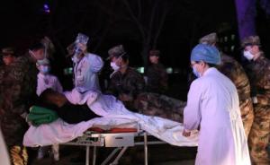 中国赴南苏丹维和部队某分队长突患重病被紧急转送回国