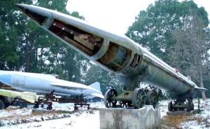 央视首次解密中国“飞毛腿”——地对地战术导弹诞生