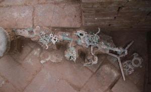 宝鸡郭家崖发掘41座古墓葬，发现不属秦人习俗的“摇钱树”