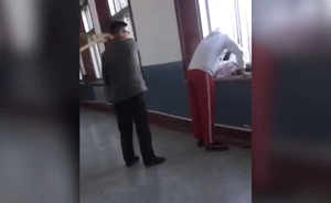 13名學生逃課被打,反問老師“累么”
