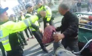 济南交警通报“催泪喷射老人”：无证酒驾，徒手制止遇抗拒