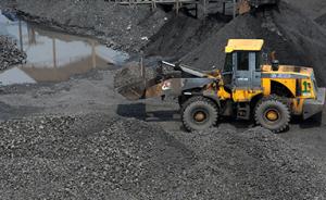 能源局：今年计划退出煤炭产能1.5亿吨，重点退出僵尸企业