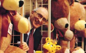 全球最大玩具零售商玩具反斗城创始人查尔斯·拉扎勒斯逝世