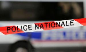 在法国挟持人质的枪手已被击毙，曾要求释放巴黎恐袭嫌犯