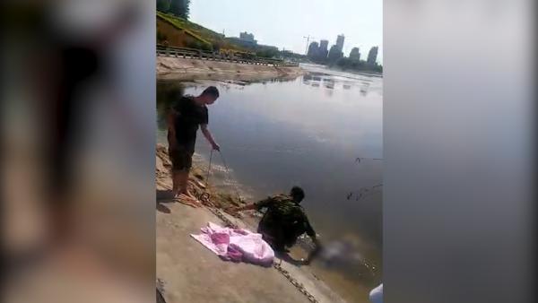 深圳：2人工厂内遇害，嫌犯尸体被打捞