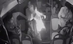 视频 | 广州一公交车乘客包内充电宝爆炸起火，未造成受伤
