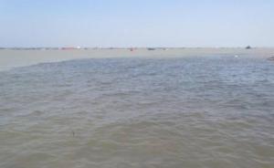 安徽侦破污染长江案件，企业排污管深埋江滩排放大量有毒物质