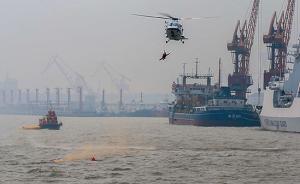 华东地区海空联合演练：载两百人客机坠海，直升机搜救艇出动