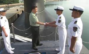 视频｜习近平登上潜艇，勉励官兵把打贏本领搞过硬