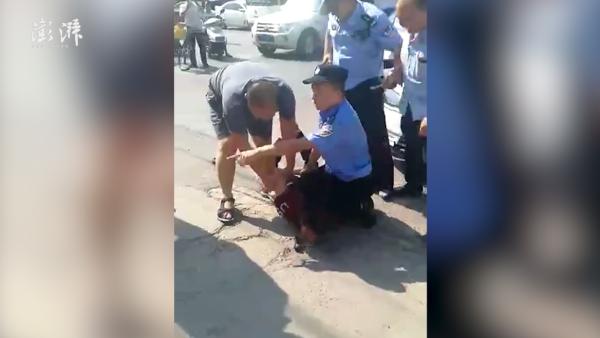 西安公交伤10人嫌犯：酒后从家中带刀