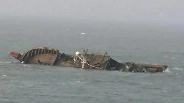 商船渔船相撞，渔船侧翻致1死3失联