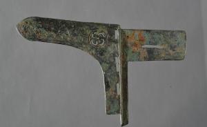 从宁夏出土兵器、车马饰件看两千多年前的北方青铜文化