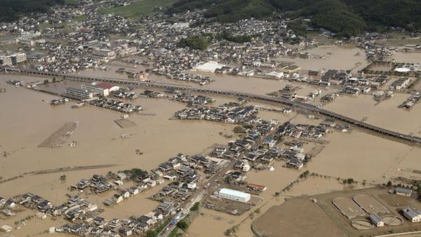 日本多地连日强降雨，失踪死亡百余人
