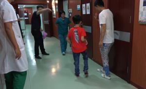 6岁脑瘫男童重新站立：探访国内首家干细胞治疗小儿脑瘫医院