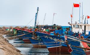 “摩羯”来临雨变大，上海紧急转移数百名渔民与海上作业人员