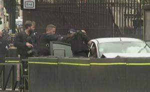 男子驾车冲撞英国议会大厦，定性为恐袭
