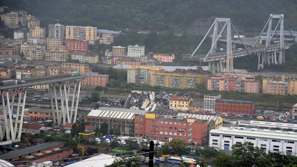 意大利桥梁倒塌至少22死，前年刚重建