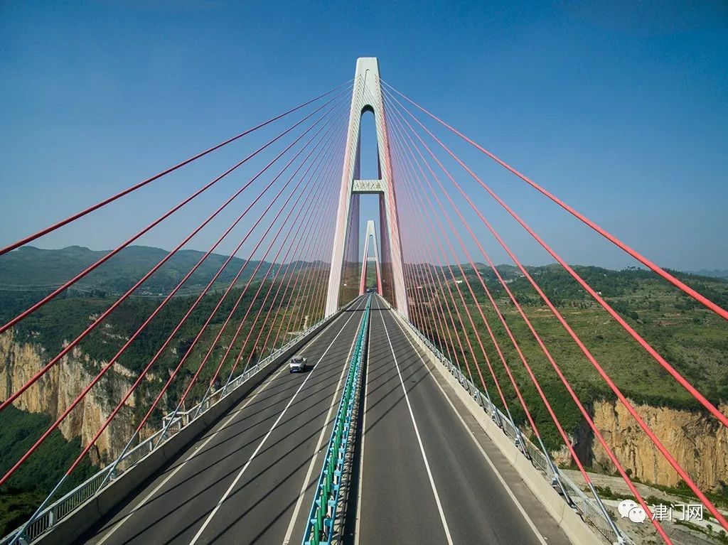 贵定县独木河大桥图片